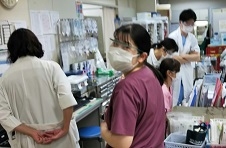 船橋二和病院の救急外来研修は、研修医の習熟度にあわせ、ステップを踏みながら研修を進めていきます