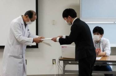 本日の初期研修医　「船橋二和病院初期研修プログラム、4名の初期研修医が研修をスタート」感染対策のレクチャーを行いました。