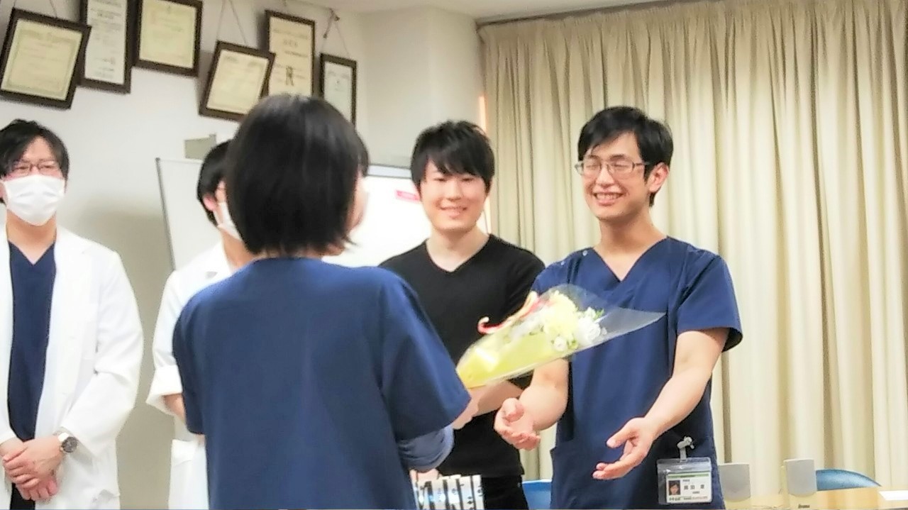 本日の初期研修医　「初期研修まとめ報告会」～2年間の初期研修を終えて～