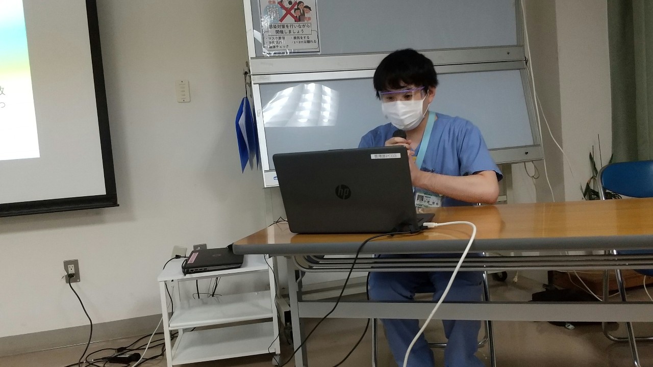 1年目研修医による“心に残った患者さん„症例発表会を開催